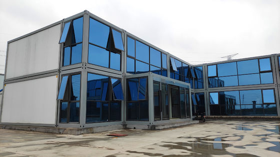 چین قیمت پایین 20ft لوکس دو طبقه تخت بسته بندی کانتینر خانه ماژولار ضد زلزله خانه های پیش ساخته قابل حمل