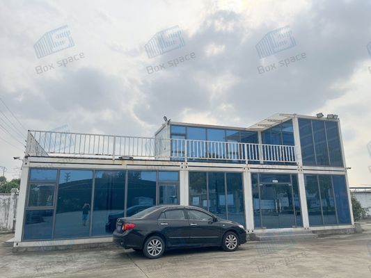 کانتینر دفتر دو طبقه کانتینر حمل و نقل دفتر با پرده شیشه ای برای سایت ساختمانی موقت