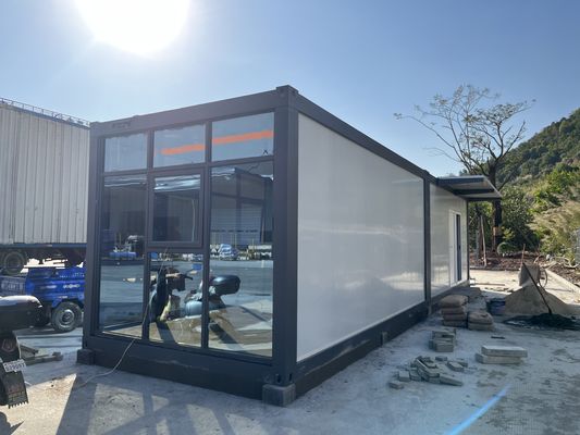 کانتینر 40 فوت دفتر قابل جابجایی سفارشی تجاری کانتینر 20 فوت دفتر با حمام و چشم انداز مدرن