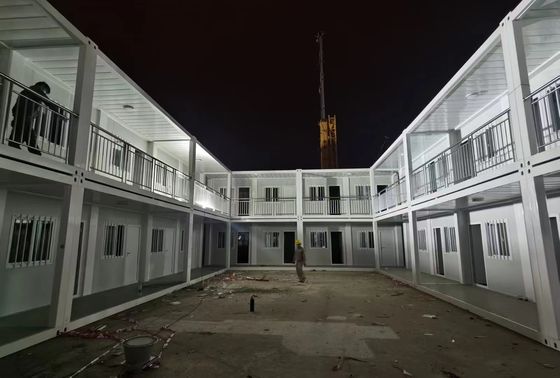خانه پیش ساخته ماژولار خانه پیش ساخته کوچک 2 اتاق خواب با حمام و مبلمان آماده برای زندگی در
